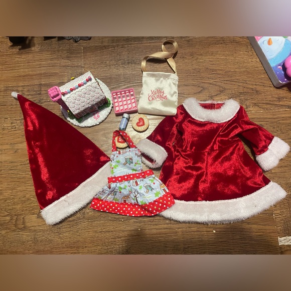 Toys American Girl Doll Christmas Collection Gingerbread House Santa